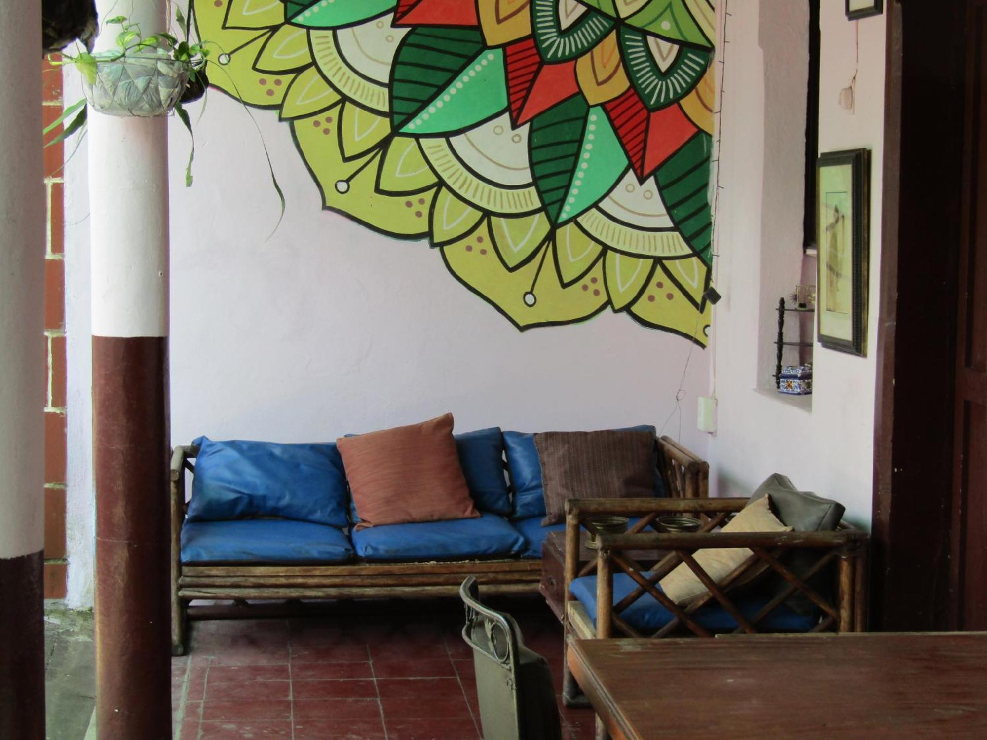 Casa Vieja Guest House Santa Ana Exterior photo